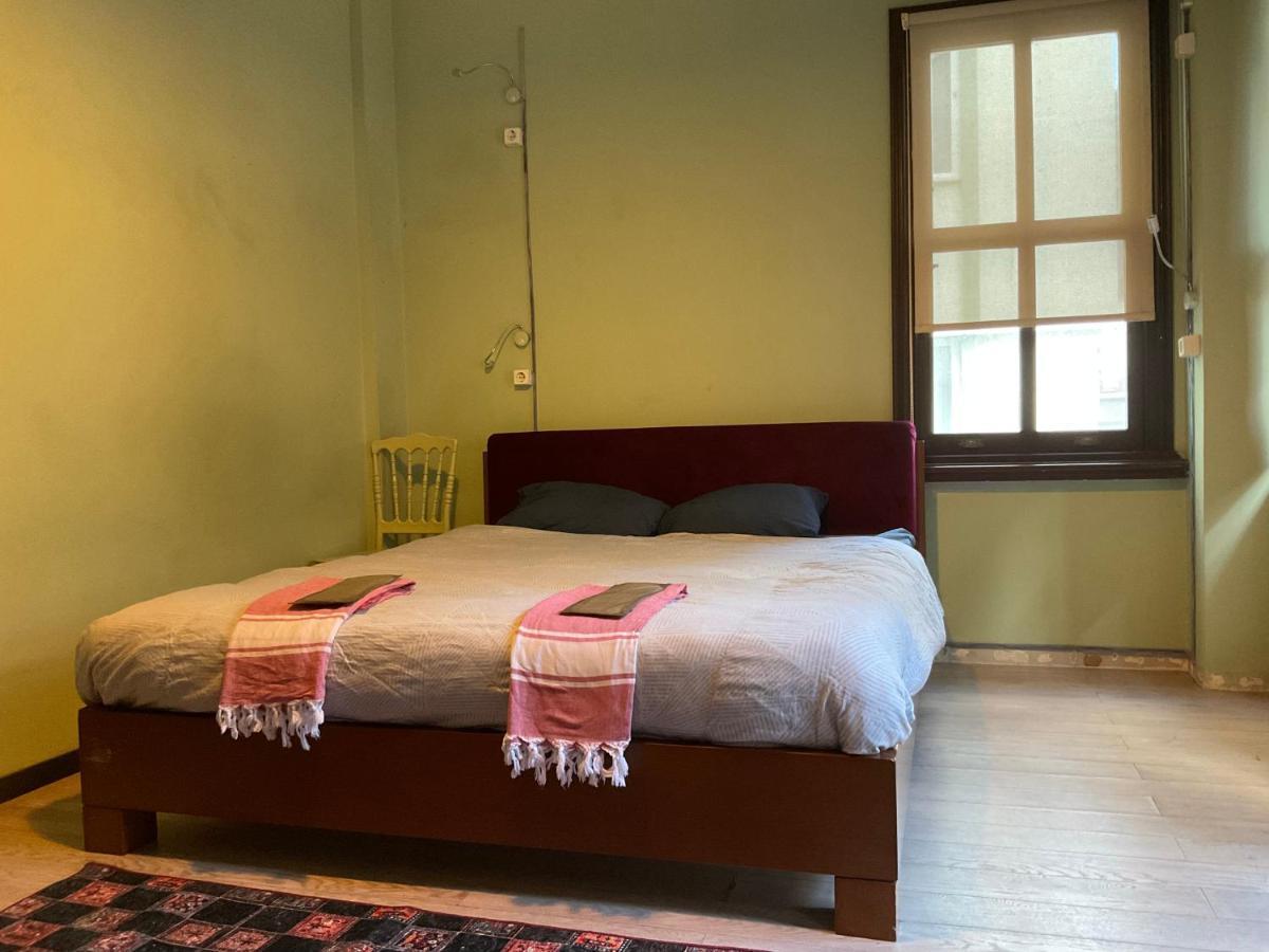 The Hub Hostel Istanbul Exteriör bild